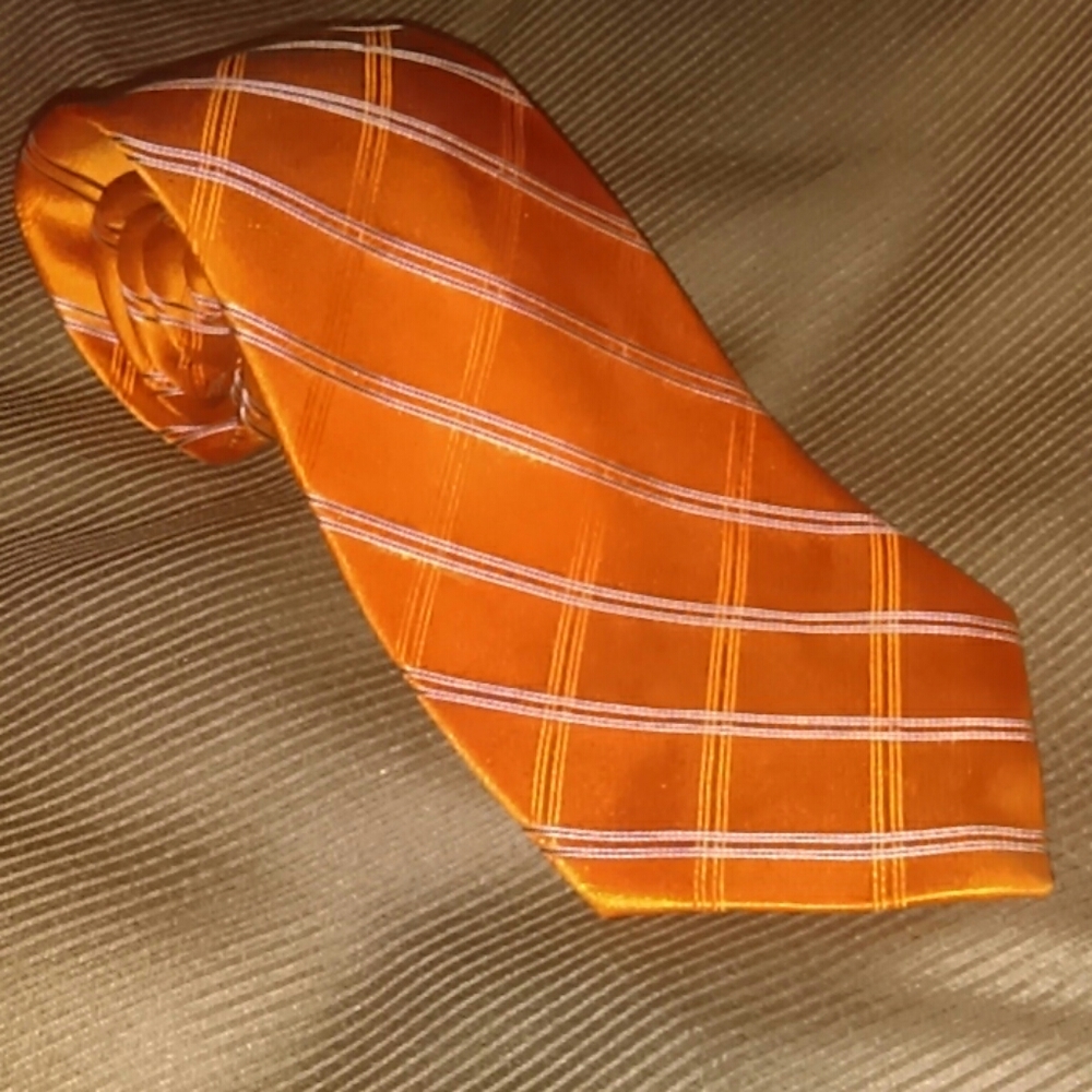 Tommy Hilfiger tie